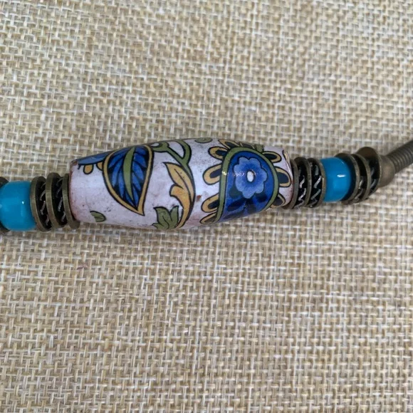 70’s Hippie Necklace - Picture 3 of 10